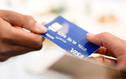 Ngân hàng chỉ rõ nguyên nhân thẻ, tài khoản của khách hàng phát sinh giao dịch trừ tiền dù không sử dụng