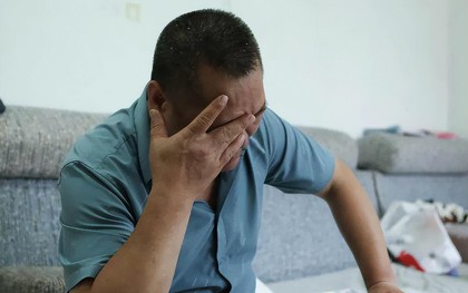 Chi 29 triệu đồng mua cá quý nuôi 4 năm, đang thay nước thì cá chết liền kiện công ty nước: “Phải bồi thường 277 triệu vì tôi quá suy sụp”