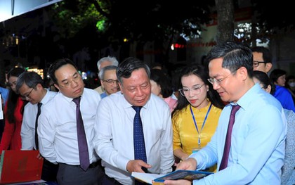 Khai mạc Hội sách Hà Nội lần thứ X - năm 2025 “Thăng Long - Hà Nội Khát vọng vươn mình”