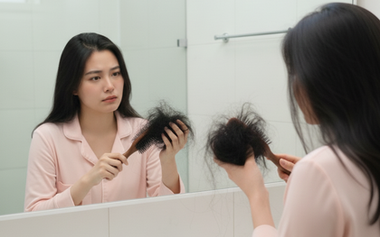 1 chất quan trọng với tóc, da và sức khỏe nhưng phụ nữ tiền mãn kinh 10 người ít nhất 5 người thiếu: 4 tín hiệu để nhận ra