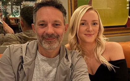 Bị vợ và anh trai cắm sừng, 14 năm sau, cầu thủ nổi tiếng thông báo đính hôn, hạnh phúc sau bi kịch