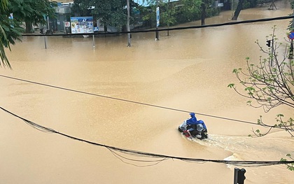 Thông báo khẩn tới 6 tỉnh, thành phố