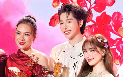 Hòa Minzy viết gì mà phải sửa gấp sau 3 phút đăng hình với Mỹ Tâm