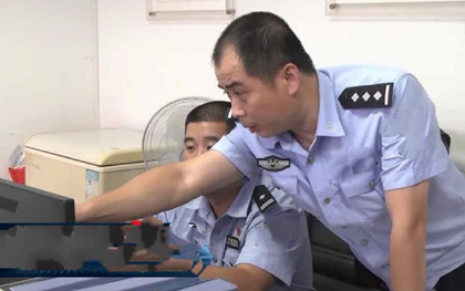 Tài khoản của người phụ nữ bị trừ hơn 2 triệu đồng mà không cần cung cấp mã PIN hay OTP: Cảnh sát ra tay kịp thời, bảo toàn hơn 5,4 tỷ tiền tiết kiệm