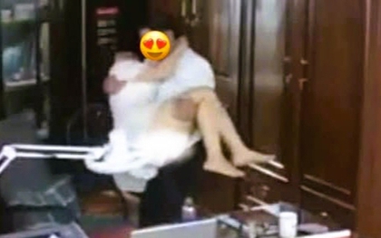 Vụ người đàn ông "thân mật" với nhiều phụ nữ ở trường THPT: Công an vào cuộc