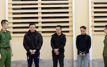 Bắt 3 thanh niên 9x ở Lạng Sơn: Đứng sau hàng loạt ứng dụng vay nhanh, thu lãi hơn 2000%/năm