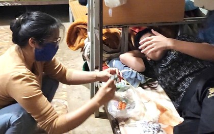 Gần 200 học sinh mắc cúm A, trường nội trú tạm dừng dạy học