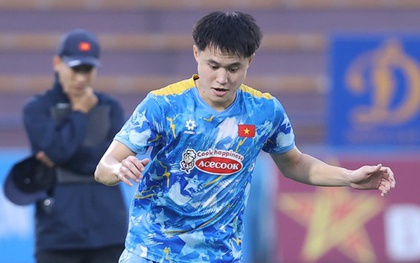 Visual sáng bừng của Khổng Minh Gia Bảo ở đội tuyển Việt Nam