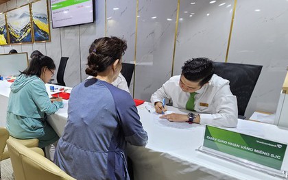 Chiều 12-11, giá vàng giảm trở lại, Ngân hàng Nhà nước có động thái mới về nhập khẩu vàng