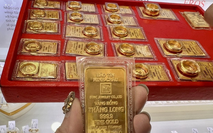 Có 10 cây vàng, gửi giữ hộ tại ngân hàng mất bao nhiêu phí?