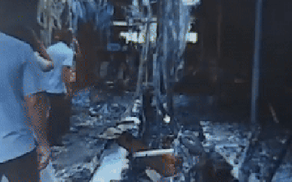 Một kho hàng ở Đông Hà bốc cháy dữ dội, công an đang làm rõ nguyên nhân