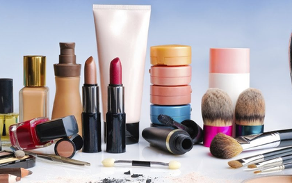 Danh sách 46 loại mỹ phẩm bị thu hồi trong 1 ngày: Dầu gội, dầu xả, kem dưỡng da, toner...