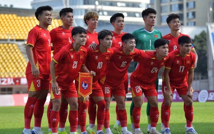 Sút toàn xà ngang cột dọc, U22 Việt Nam thua U22 Uzbekistan