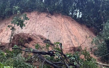 Đèo Ngoạn Mục sạt lở tại 12 vị trí, buộc phải đóng đèo