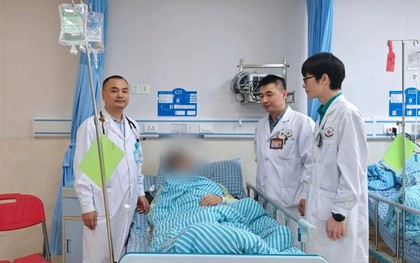 Người đàn ông 37 tuổi bất ngờ ngã quỵ, nguy kịch: Bác sĩ thở dài "sao có thể uống thứ này mỗi ngày?”