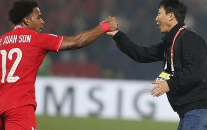 HLV Kim Sang-sik: "Xuân Son ghi bàn, tuyển Việt Nam thắng Lào khép lại 2025 trọn vẹn"