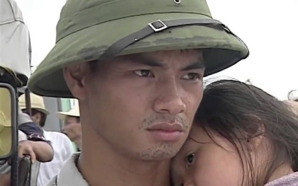 Sau 25 năm, nhiều người vẫn "ám ảnh" với loạt bài học trong Sóng Ở Đáy Sông