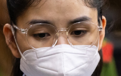 Hằng Du Mục khóc nghẹn: “Hai con nhỏ bị quấy rối, đang phải đối diện với việc bị tước quyền nuôi con”