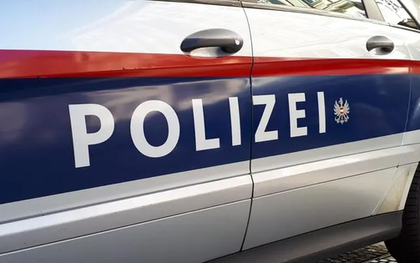 Án mạng kinh hoàng: Thi thể 2 mẹ con bị nhét vào tủ đông ở Áo