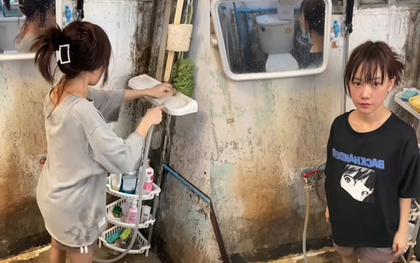 Cuộc sống kì lạ trong toilet 5m2 hút hàng triệu người