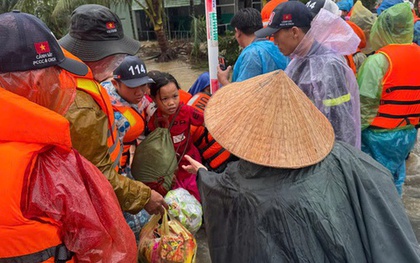 Mưa lớn ở miền Trung còn kéo dài, lũ trên các sông diễn biến thế nào?