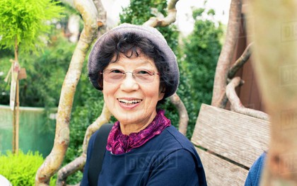 Ở tuổi 80, cô tôi có lương hưu hơn 42 triệu đồng/tháng nhưng điều khiến ai cũng nể phục chính là cách cô tiêu tiền