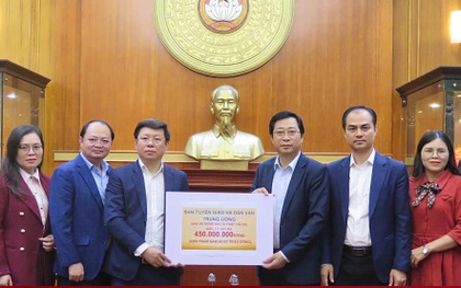 MTTQ Việt Nam các cấp vận động hơn 3.200 tỷ đồng hỗ trợ đồng bào vùng lũ