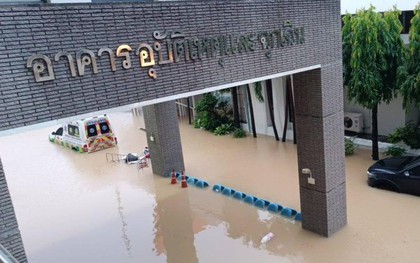 Bệnh viện Thái Lan ngập trong lũ lịch sử, đối mặt nguy cơ thiếu oxy