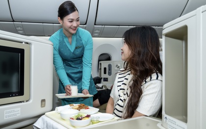 Khám phá hành trình bay thư thái với trải nghiệm ẩm thực cao cấp, hoàn toàn từ thiên nhiên