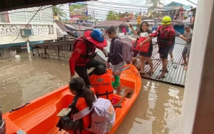 Bão số 15 Koto hoành hành, đe dọa gần 8.000 trường học ở Philippines