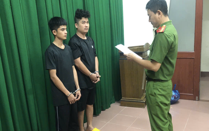 Danh tính 2 nghi phạm giết người tại quán karaoke