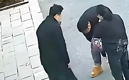 500.000 người theo dõi vụ cậu bé 11 tuổi nuốt nhầm miếng vàng 10g