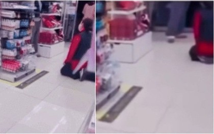 Phẫn nộ cảnh nhân viên cửa hàng phải quỳ xin lỗi sau khi nhắc nhở trẻ con