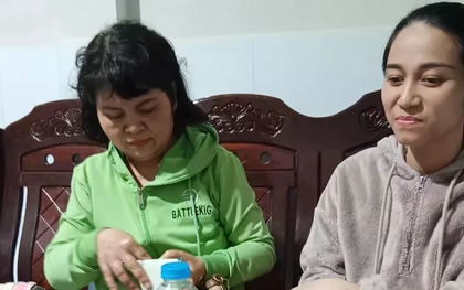 Nhặt được túi vàng giữa dòng lũ, vợ chồng ở Nha Trang tìm trả lại cho người mất