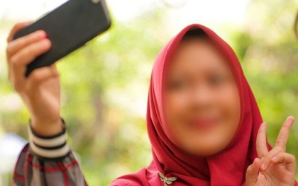 Người đàn ông tấn công vợ vì liên tục đăng ảnh tự sướng lên Facebook