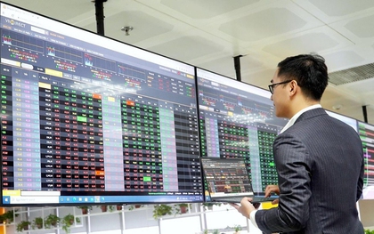 Nhà đầu tư chứng khoán nên làm gì sau phiên tăng mạnh nhất 1 tháng?