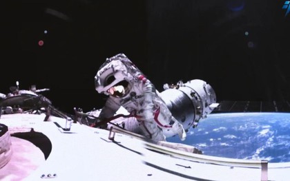 Tàu vũ trụ Trung Quốc bất ngờ gặp sự cố, 3 phi hành gia buộc phải tạm hoãn kế hoạch trở về Trái đất