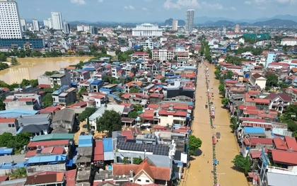 Hơn 43.000 tỷ đồng bị mưa lũ "cuốn trôi"