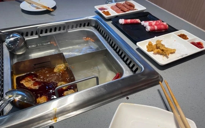 Từ chuyện cô con gái đưa mẹ đi ăn bằng tiền lương đầu tiên: Cha mẹ thiên vị, thứ họ làm tổn thương là sợi dây liên kết gia đình