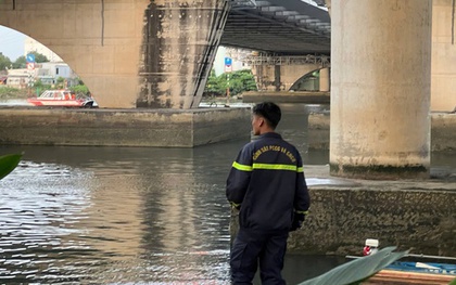 Công an TPHCM đang tìm người đàn ông nhảy cầu Bình Lợi