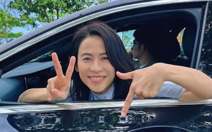 "Nữ hoàng con tin" Tuyên Huyên 55 tuổi vẫn trẻ đẹp như 24 năm trước: 1 loại nước uống mỗi sáng là bí quyết