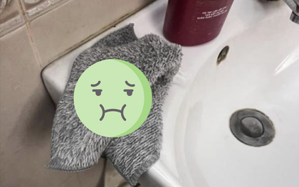 Con gái lớp 10 học giỏi đột ngột hành xử lạ, phụ huynh Hà Nội "cầu cứu "cộng đồng mạng