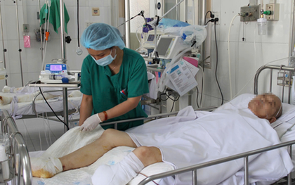 Mất chi, suy thận vì tin lời "thầy mạng"