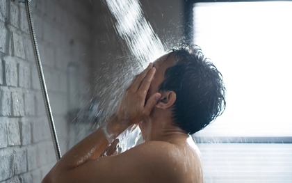 Thực hư chuyện tắm nước nóng có thể làm giảm chất lượng "tinh binh"