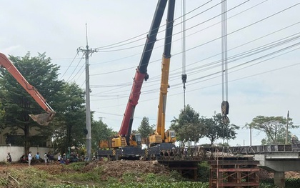Cầu tạm Ông Mười Tâm bị sập, Tây Ninh ra thông báo khẩn