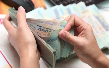 Ký khống phiếu thu, nhận tiền "mập mờ": Ẩn ức của sinh viên vụ hỗ trợ A80 "vỡ òa" trên mạng xã hội