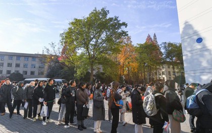 Kỷ lục: 3,7 triệu lao động trẻ Trung Quốc thi công chức, tỷ lệ chọi 1/100, có nơi 6.470 hồ sơ nộp cho 1 vị trí