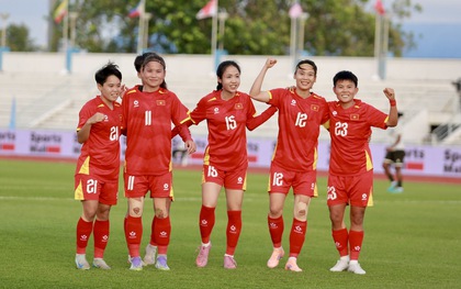 Diễn biến trận Việt Nam vs Philippines chung kết SEA Games 33: Việt Nam "mất bàn thắng" khó hiểu