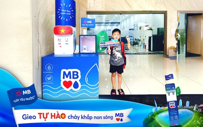 Từ một ly nước sạch đến hàng trăm điểm chạm nhân văn, MB truyền cảm hứng từ lối chơi chữ “Cây Yêu Nước”