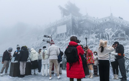 Chiều nay: Một nơi tại Việt Nam xuống 1 độ C, tuyết đã rơi!